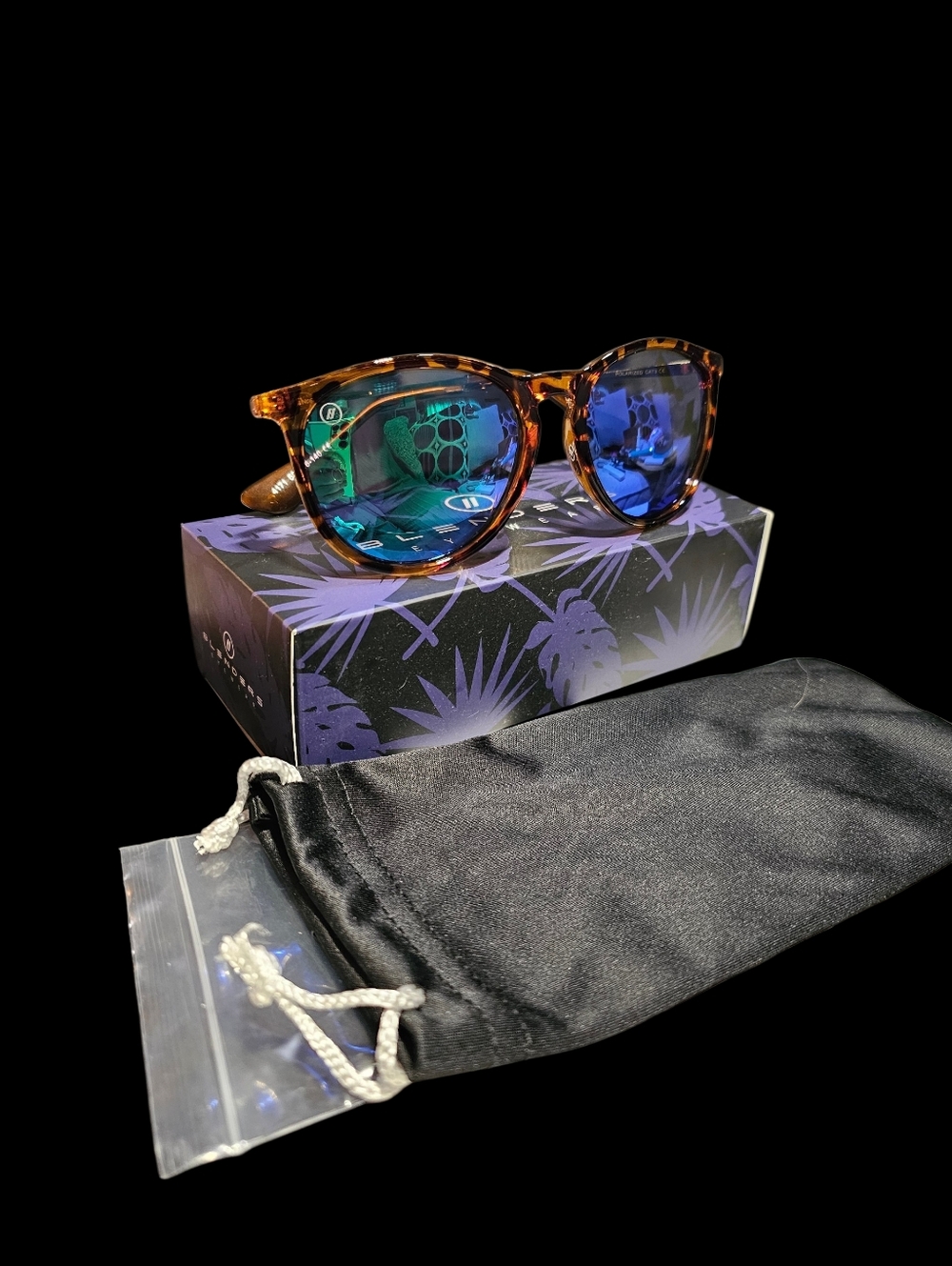 Blenders Rolling Brook Polarized Sunglasses Blue Mirror Tortoise NEW NIB